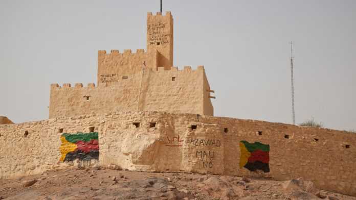 Graffiti pro-Azawad à Kidal © MINUSMA / Blagoje Grujic Graffiti pro-Azawad à Kidal © MINUSMA / Blagoje Grujic