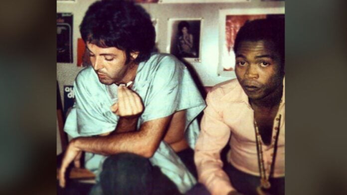 Paul McCartney et Fela Kuti Paul McCartney et Fela Kuti