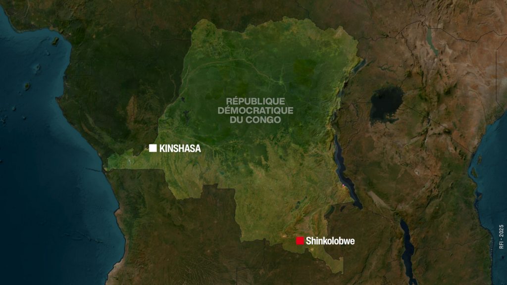La mine de Shinkolobwe a fourni l'uranium de la bombe atomique larguée à Hiroshima en août 1945. Officiellement fermée depuis les années 1960 et gardée par l'armée congolaise jusqu'en 1997, la mine est gérée par la Gécamines, puis par Areva à partir de 2009.