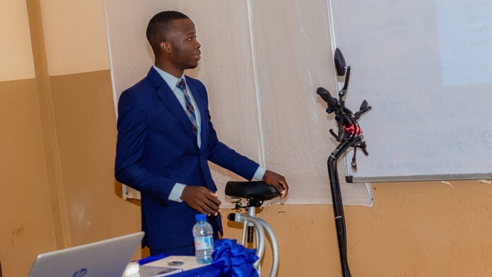 Roland Romuald Toyigbéna Gbohoui - vélo électrique Bénin