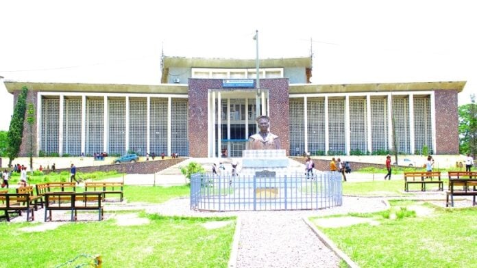 Université de Kinshasa Université de Kinshasa