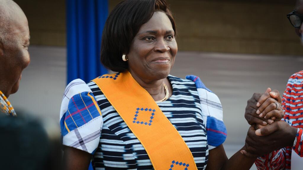 Simone Ehivet, ex-épouse de Laurent Gbagbo, investie candidate à la présidentielle de son parti le Mouvement des générations capables, le 30 novembre 2024 à Moossou (sud-est de la Côte d'Ivoire).