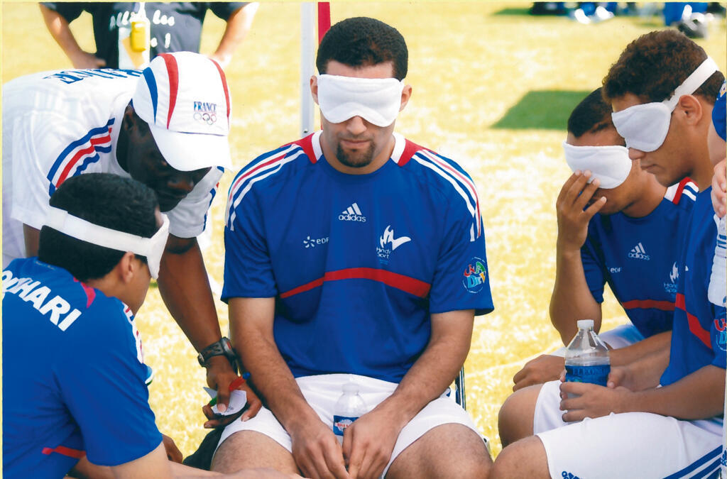 Hakim Arezki avec l'équipe de France.