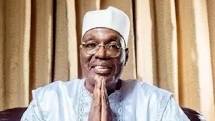 Issa Tchiroma Bakary, candidat heureux à la présidence du Cameroun? Issa Tchiroma Bakary, candidat heureux à la présidence du Cameroun?