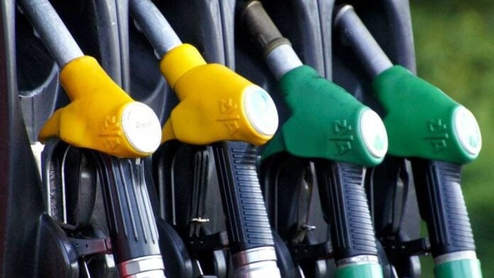 pompe-carburant-ok Une station-service