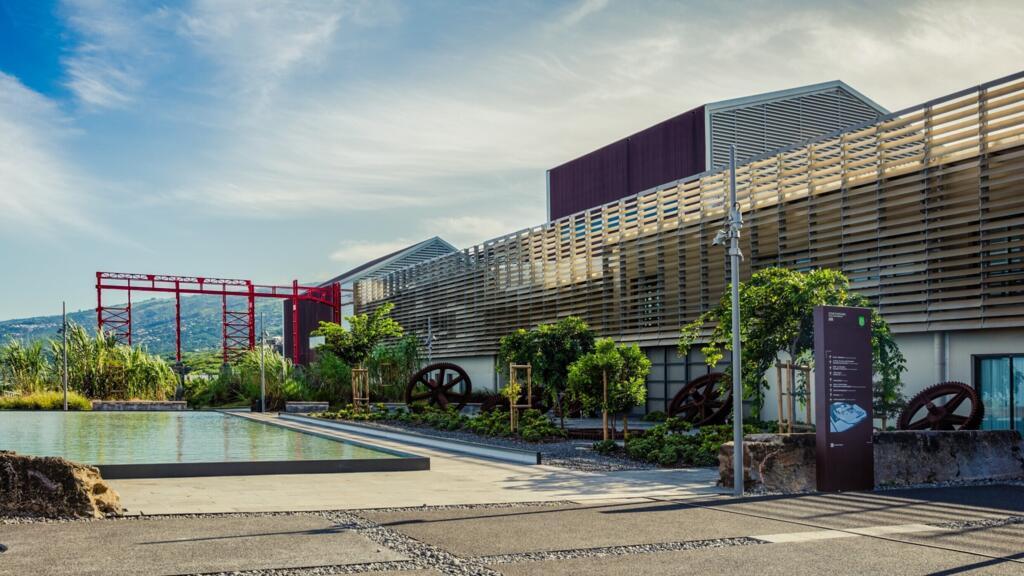 Le Musée Stella Matutina, à Piton Saint-Leu, à La Réunion, qui accueille l’exposition « Les engagés du sucre - l'engagisme à La Réunion ».