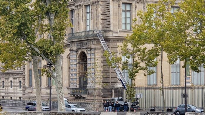 casse du louvre ok Casse du Louvre