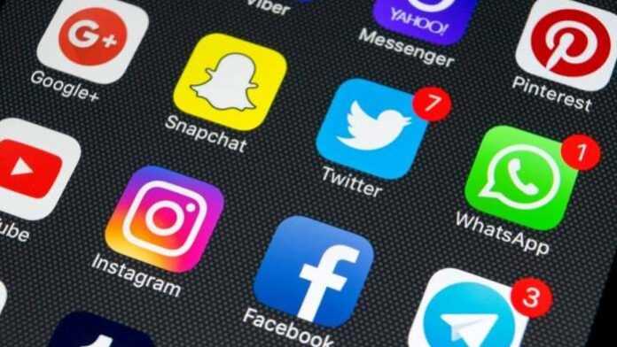 Réseaux sociaux Réseaux sociaux