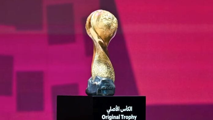 Trophée FIFA Arab Cup Trophée FIFA Arab Cup