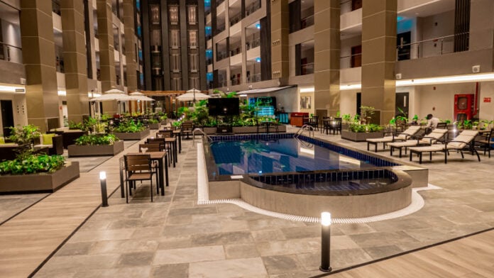 Piscine de l'hôtel Protea by Marriott Kinshasa Piscine de l'hôtel Protea by Marriott Kinshasa