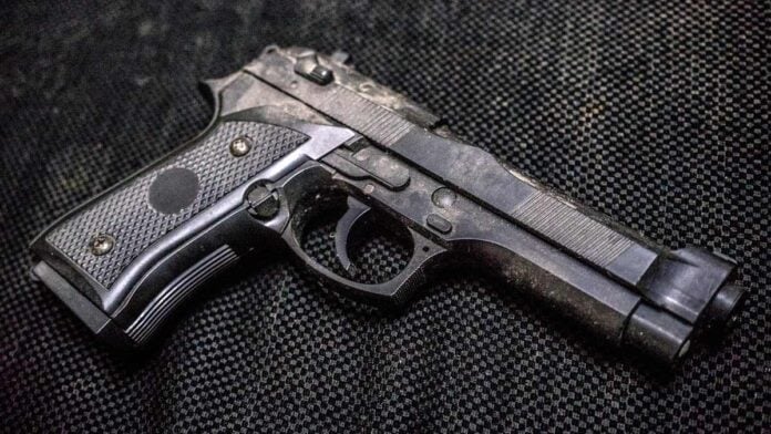 Un pistolet Un pistolet