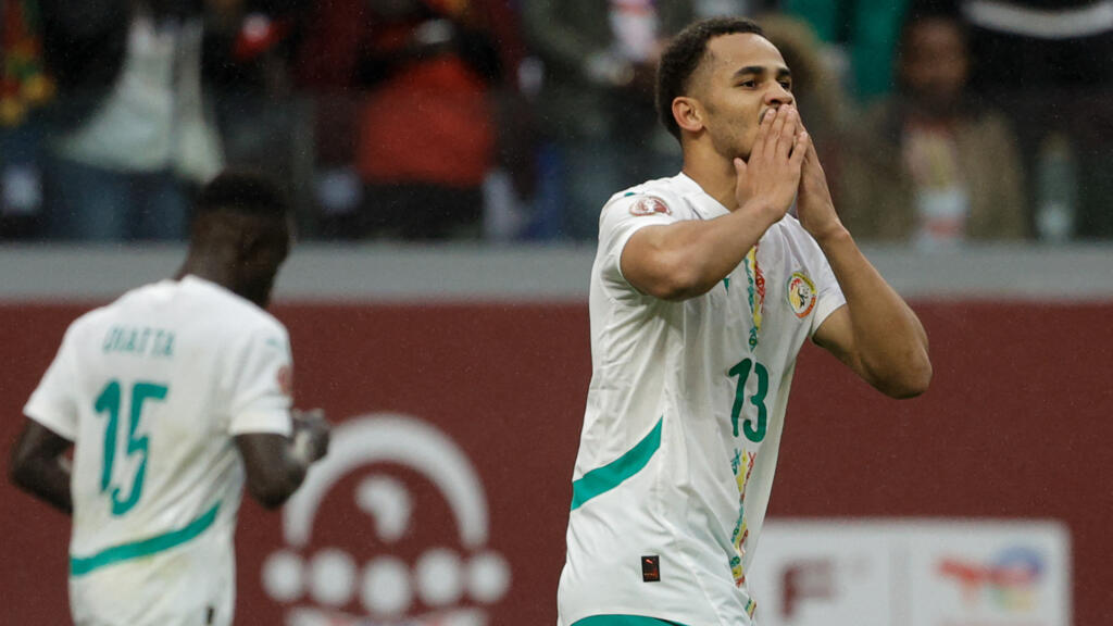 L'attaquant sénégalais Iliman Ndiaye a ouvert le score contre le Mali en quarts de finale, le 9 janvier 2026.