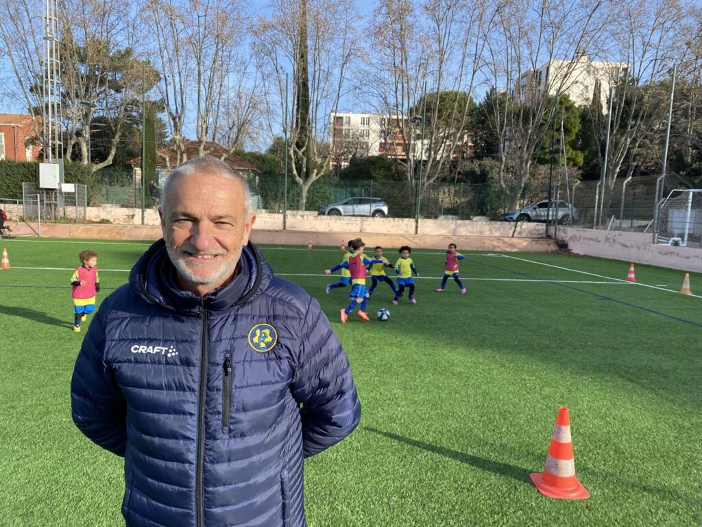 Serge Obré, dirigeant du Burel FC.