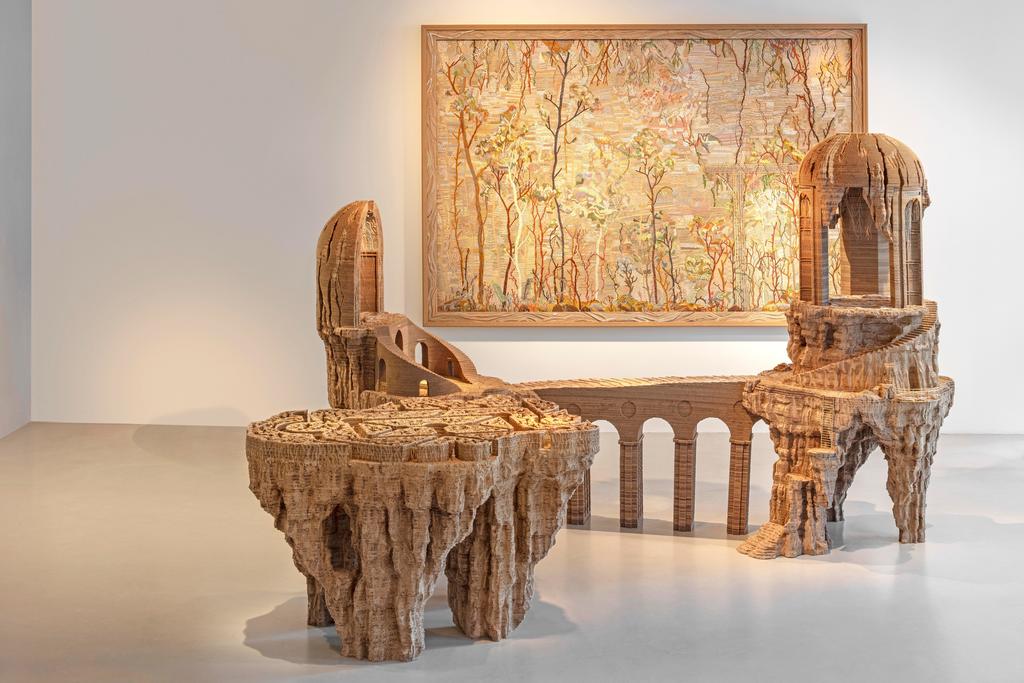 Eva Jospin (née en 1975), Promontoire, 2024. Carton, bois, laiton, matériaux divers, 177 x 335 x 290 cm.