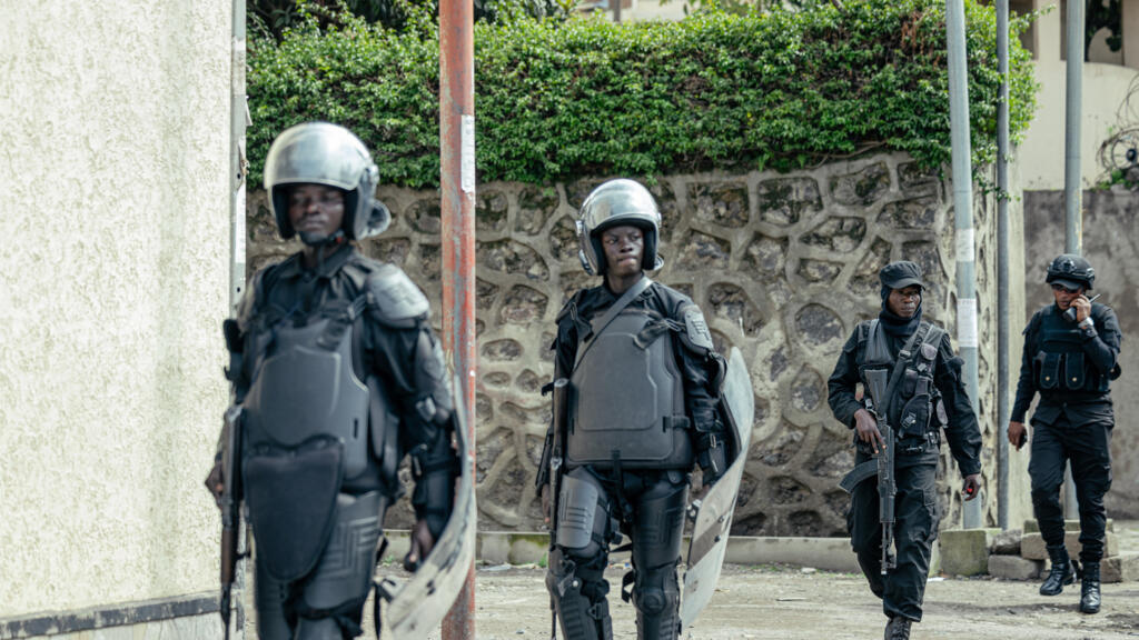 Des membres du M23 dans la rue pour surveiller les manifestants, à Goma, le 12 mars 2026. (Illustration)