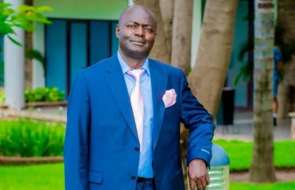 Le docteur Jean-Paul Vwakya Wanzou, chirurgien pédiatrique dont l'intervention dans un avion de la CAA entre Lubumbashi et Kinshasa a contribué à la venue au monde d'une petite fille.