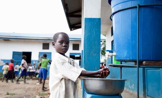 Ebola en RDC et Ouganda : l’OMS identifie des traitements et vaccins candidats contre la souche Bundibugyo image principale